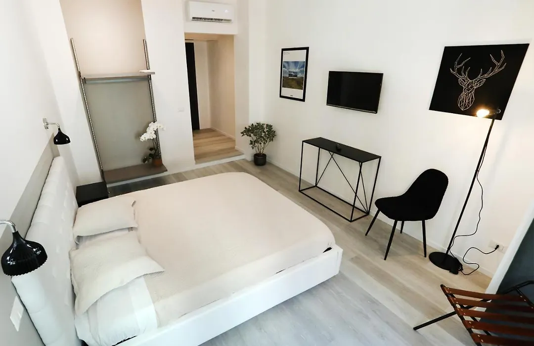 B&B Boutique Four Rooms Bari-1