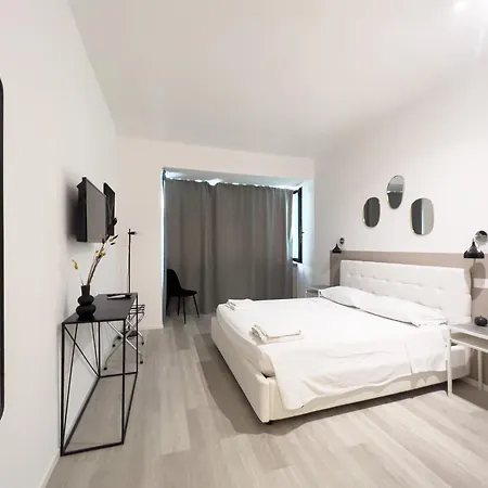 B&B Boutique Four Rooms Bari-3